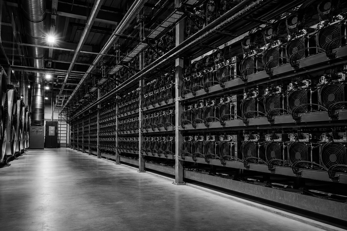 Экономика размещения ASIC в промышленном дата-центре